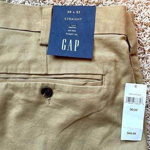 NWT Men’s Gap Flex Khaki Pants 36x32
